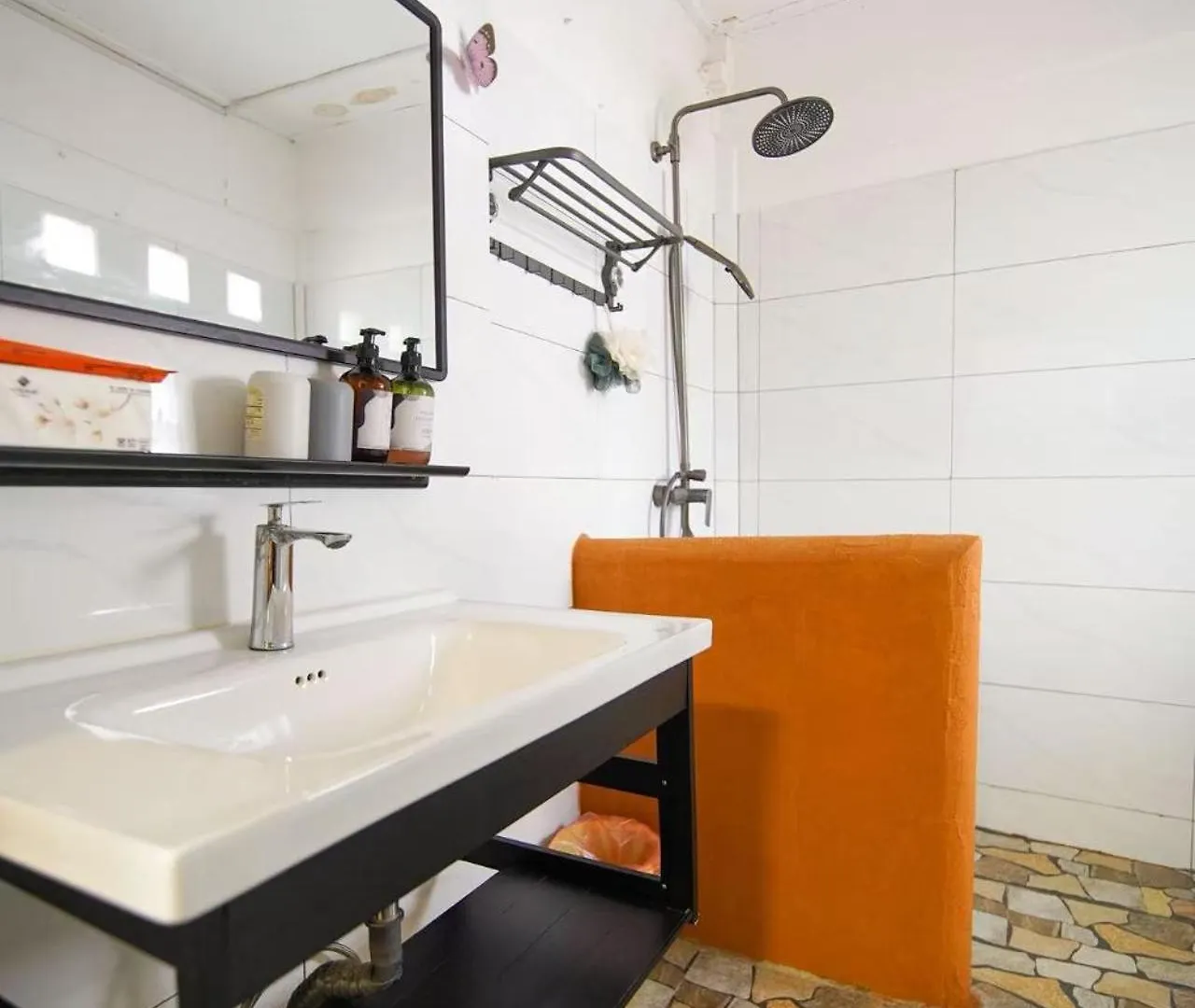 Homestay Chair Riverside Luang Prabang